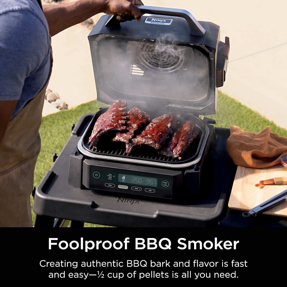 Ninja Woodfire® Outdoor Grill & Smoker