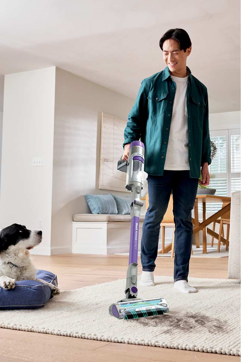 Shark® PowerDetect™ Cordless Stick Vacuum