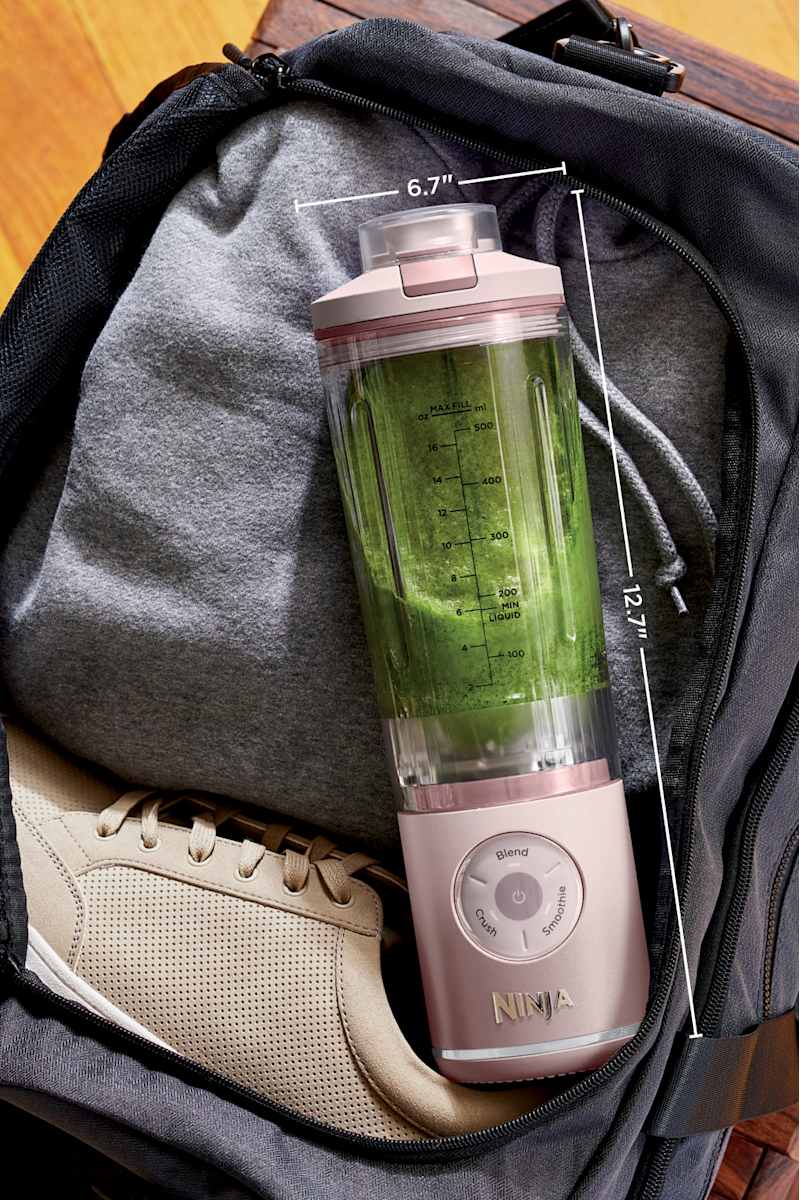 Shark Ninja Blast Maxアイボリークリーム Ninja Blast™ Max Portable Blender in Ivory Cream | SharkNinja