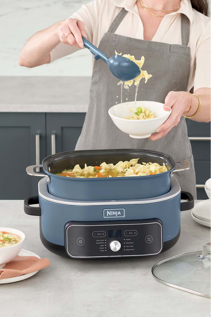 Ninja® 9-in-1 PossibleCooker® PRO Plus 8.5-qt, Blue Macaron