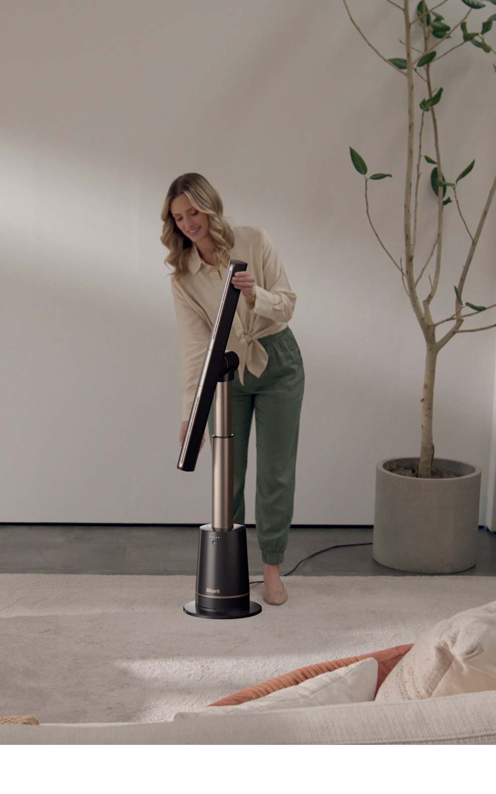 Shark™ TurboBlade™ Ultra Powerful Bladeless Tower Fan (White)