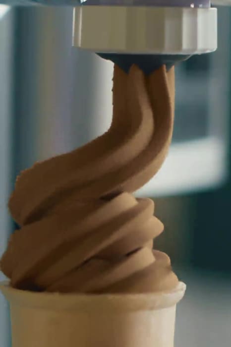 Ninja® CREAMi® Scoop & Swirl™ Marilyn Monroe Collection Ice Cream & Soft Serve Maker